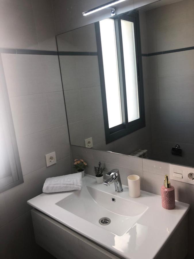 C/ Ramon Y Cajal Apartment
